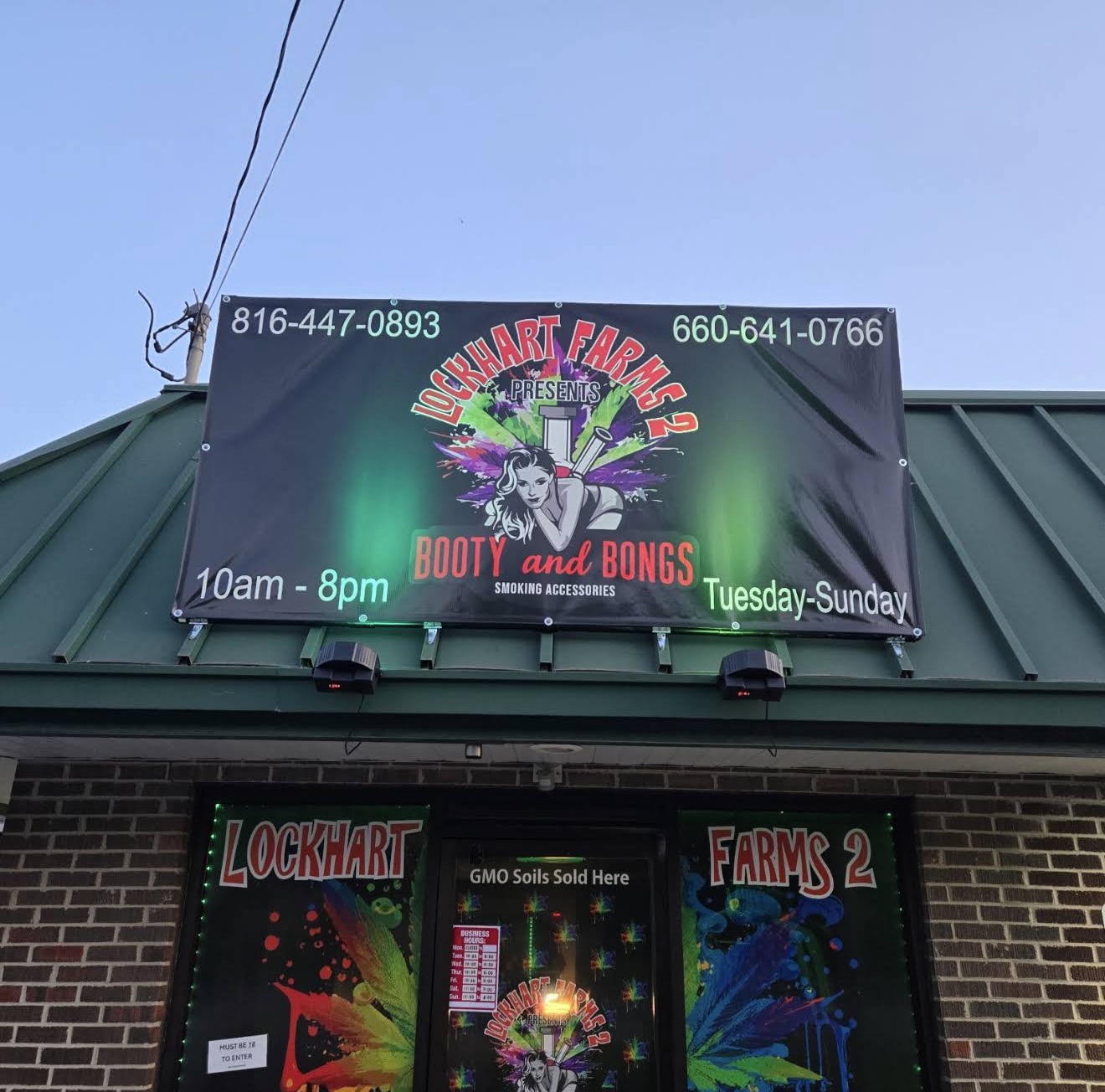 Lockhart Farms 2 storefront sign in Independence, MO